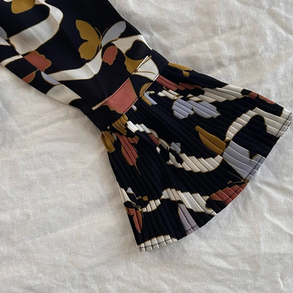ANN TAYLOR Navy Butterfly Print Blouse with Bell Sleeves ~ Size XS - Picture 4 of 5